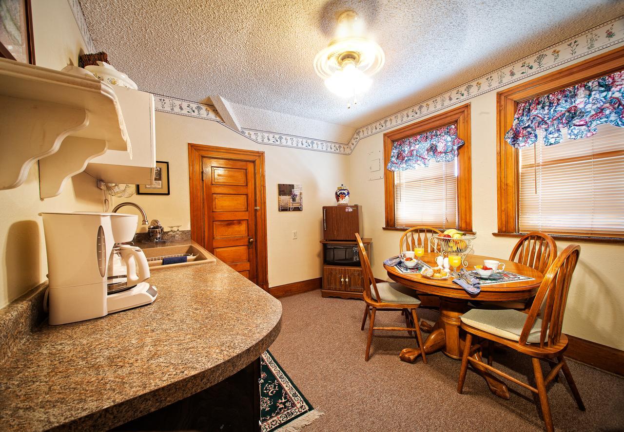 Holden House 1902 Bed & Breakfast Inn Colorado Springs Exterior foto